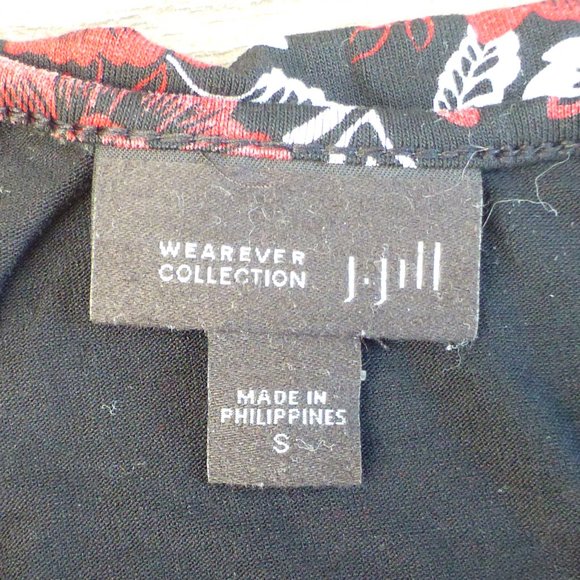 J. Jill Wearever Collection black red floral Sz S - Picture 5 of 7